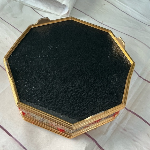 vintage 1950's jewelry box covered in gold lame tapestry fabric with mirror - Picture 7 of 9